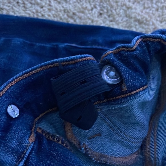 Two pared black and white skinny jeans - Picture 5 of 9